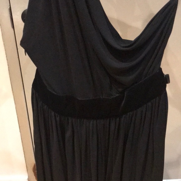 D&G Dress - Picture 4 of 5